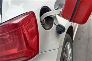 新青24小时救援车收费标准